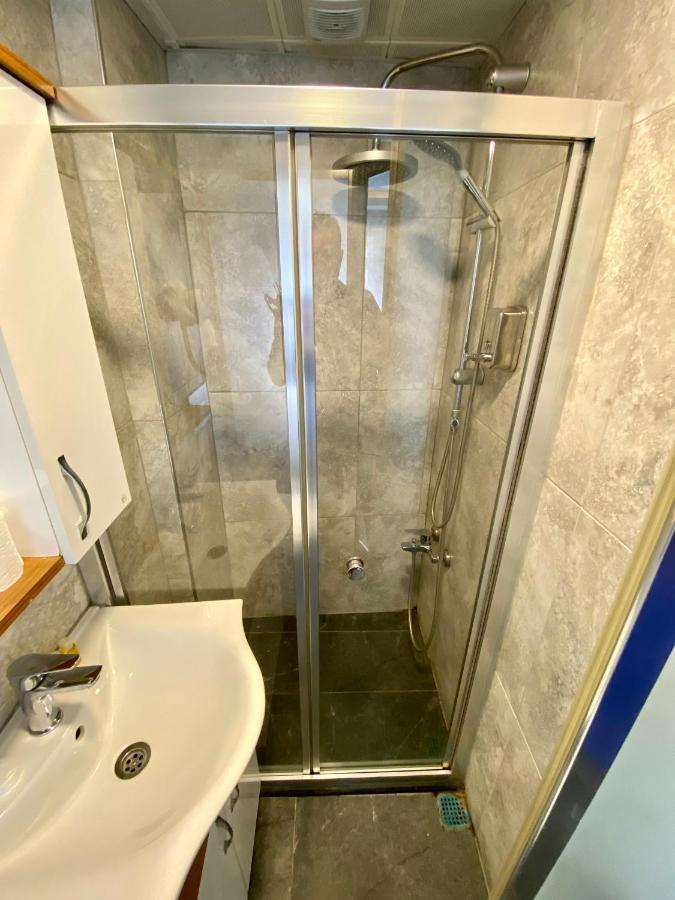 Hotel Kaya Est 1985 Isztambul Kültér fotó